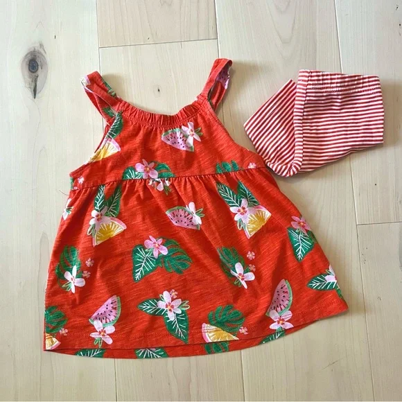 Carter’s 2-piece Summer Set - Picture 4 of 5